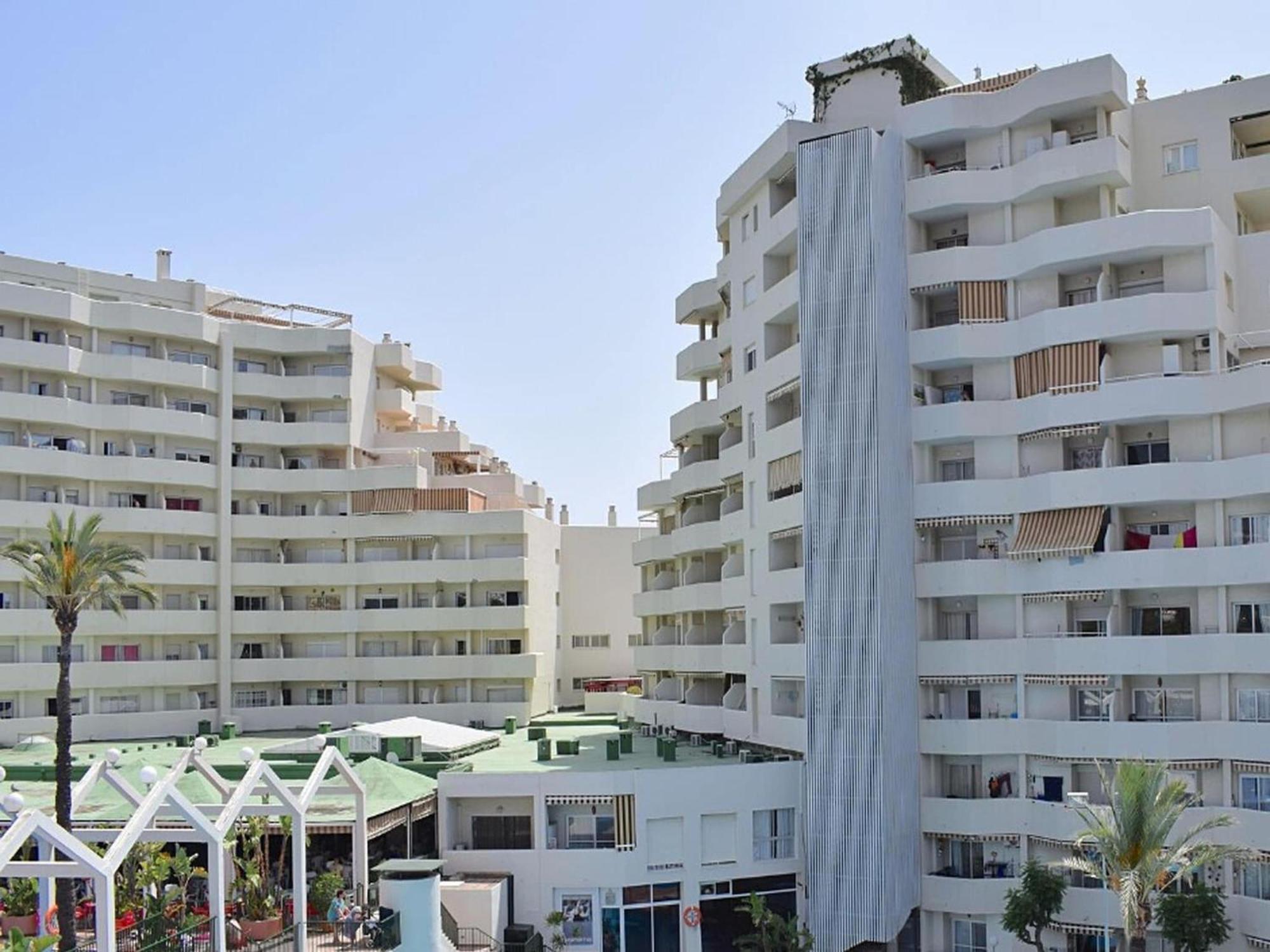 Belvilla By Oyo Estudio Benal Beach Málaga Kültér fotó